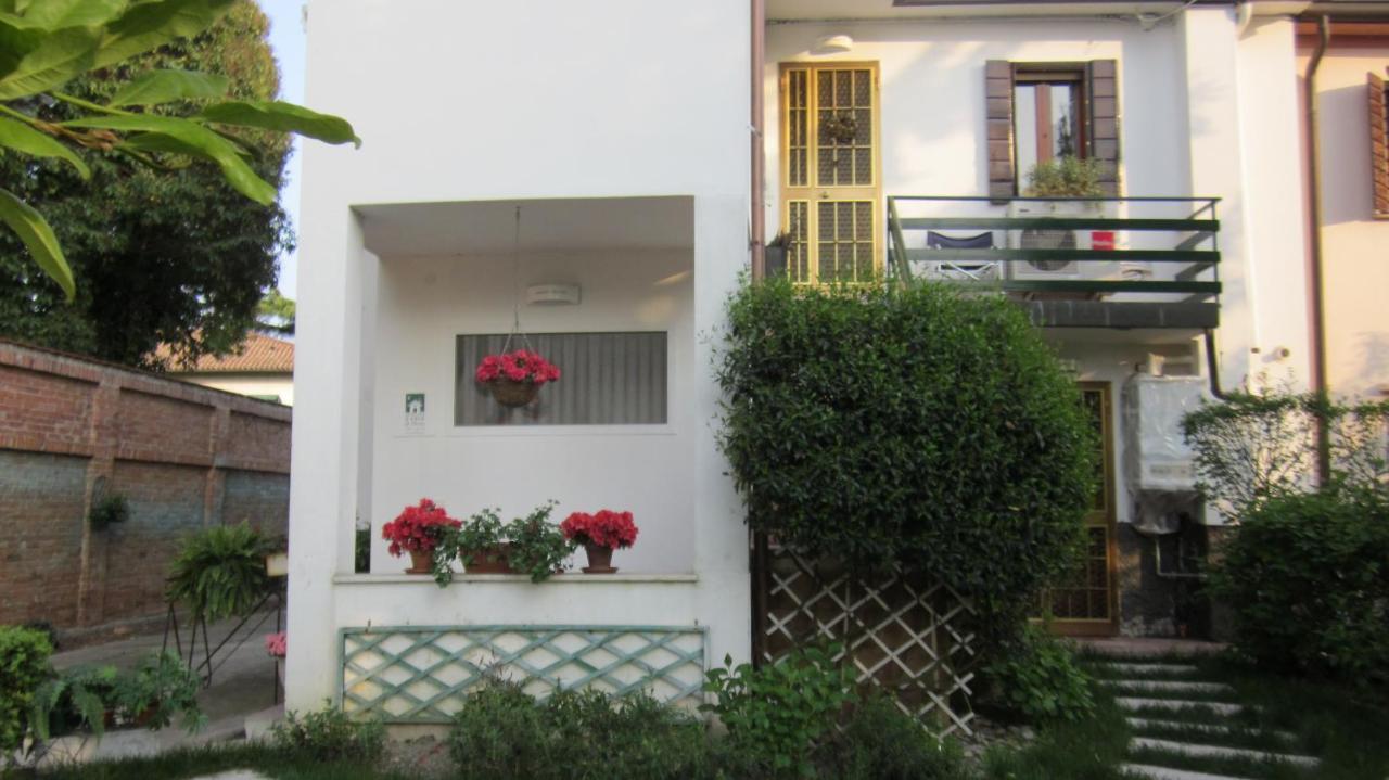 A Casa Di Dora Bed & Breakfast Treviso Luaran gambar